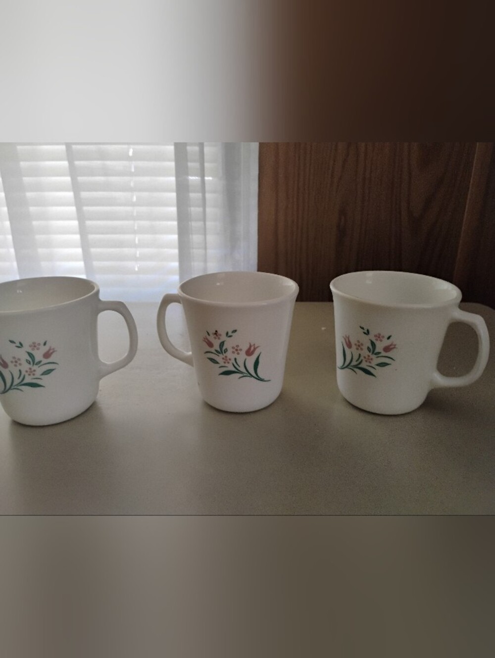 Vintage Corning Milk Glass Coffee Mugs | Wildflower Tulip Pattern | Set of 3